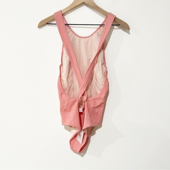 🛍️NWT Lisa Marie Fernandez High Neck Open Back Crepe Button Seersucker Swimsuit - Picture 8 of 13